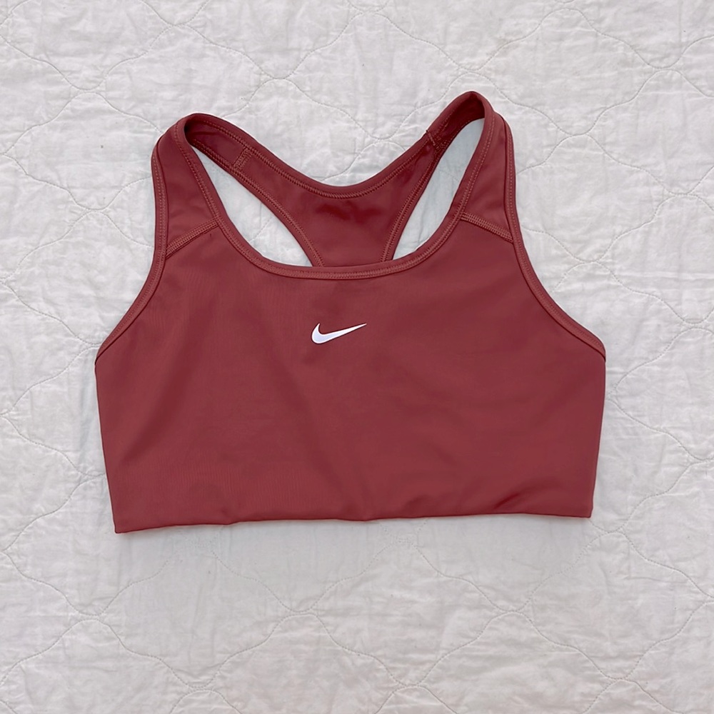 Nike pro sport bra size medium